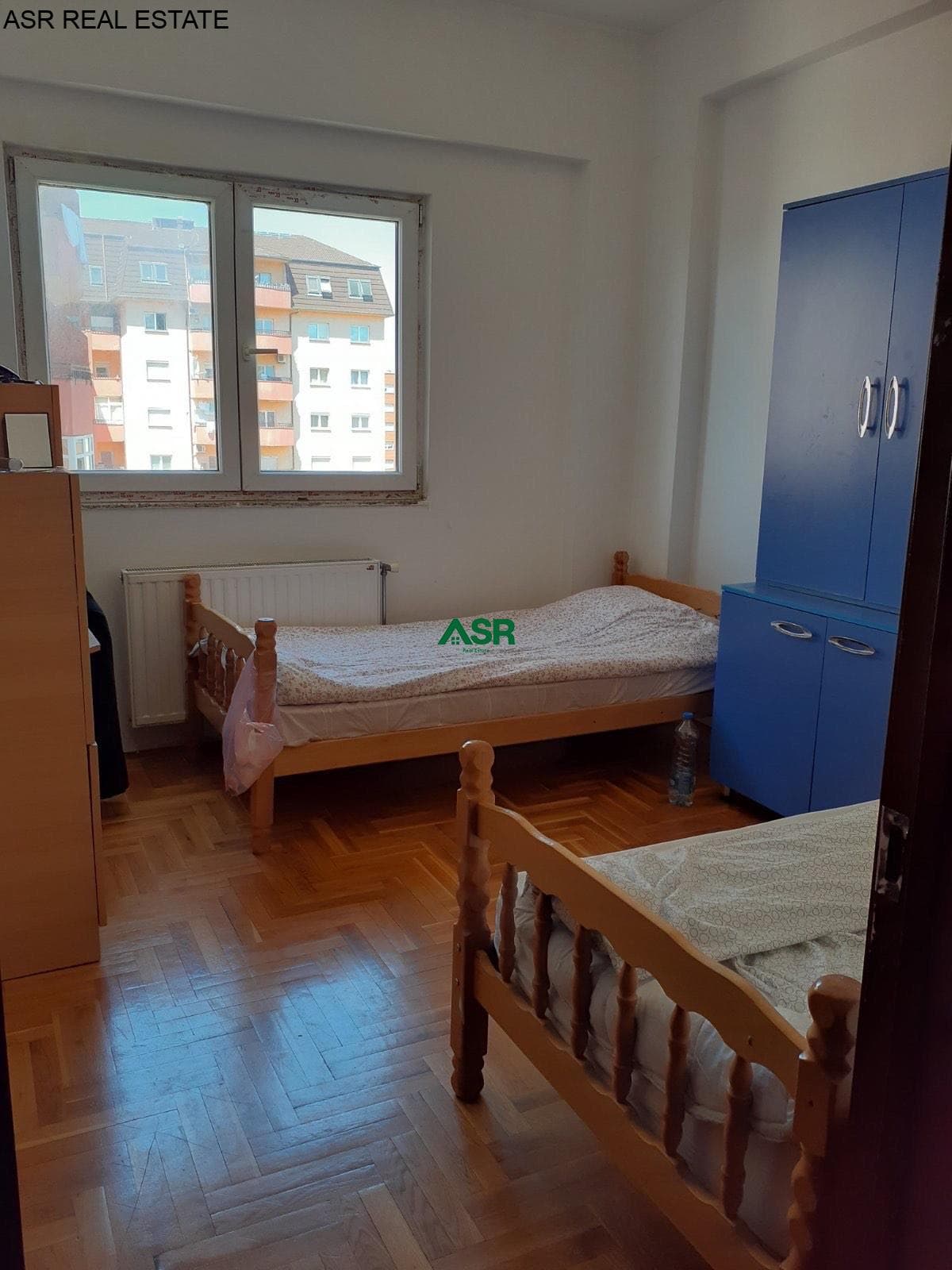 Lëshohet banesa me qera në lagjën Emshir/Kalabri 3