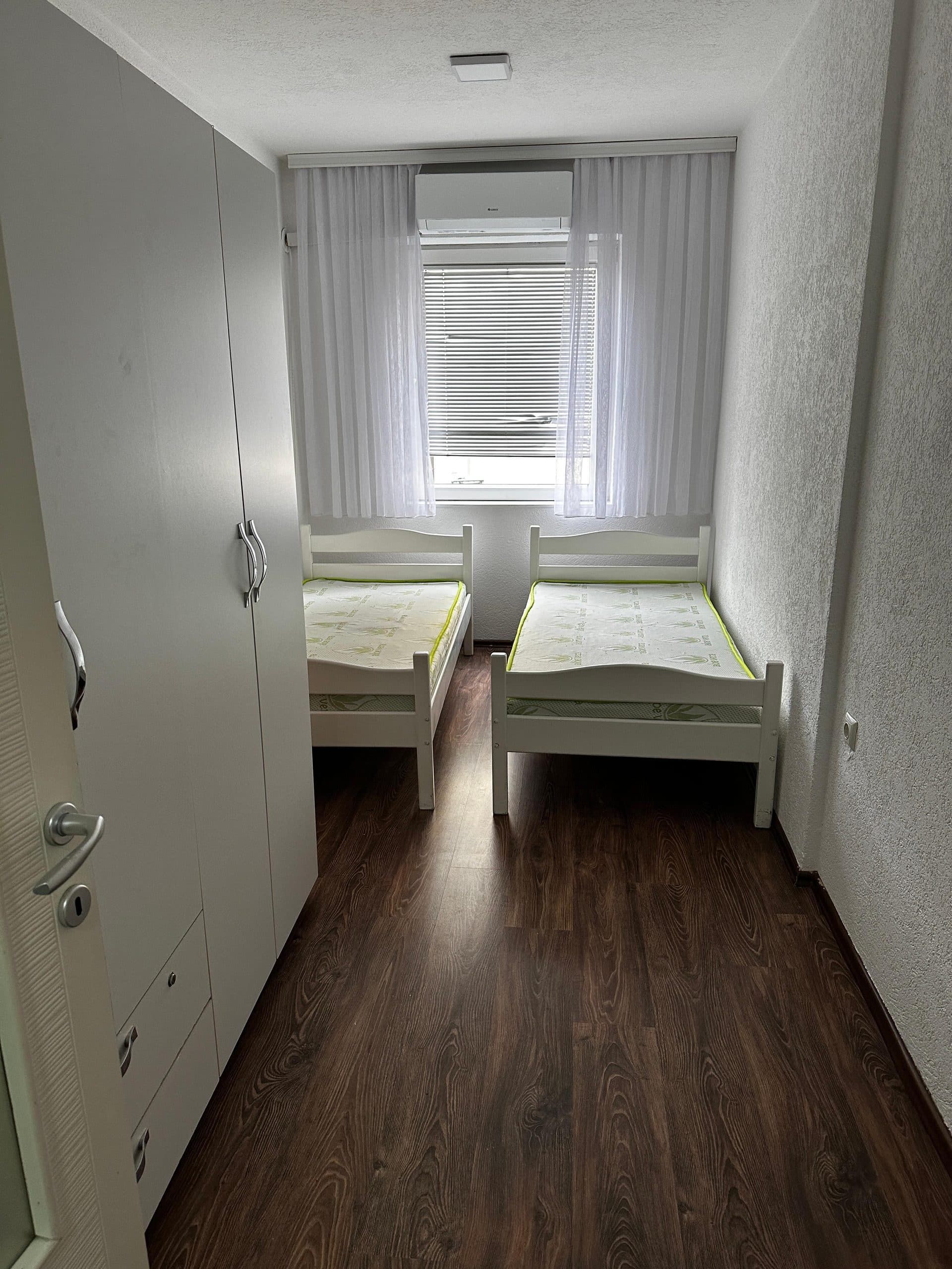 Banesë 80m2 me qira në bregun e diellit 3
