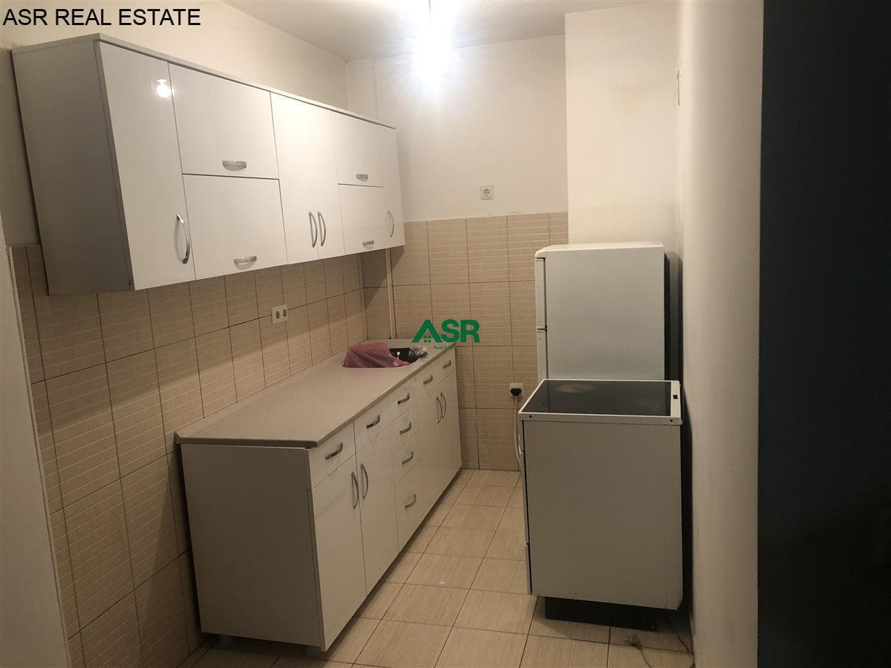 Lëshohet banesa me qira në lagjën Arberia 3
