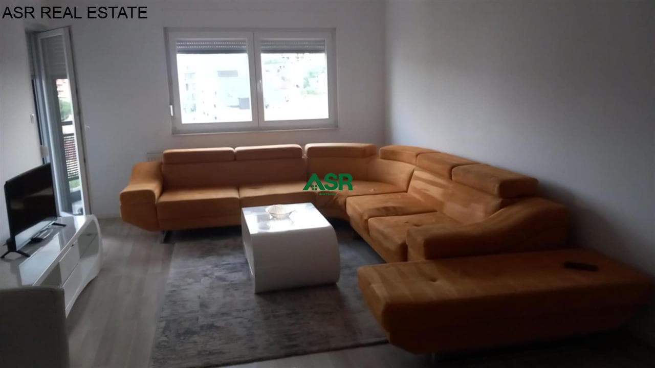 Banesë 70m2 me qira në rr.Muharrem Fejza 2