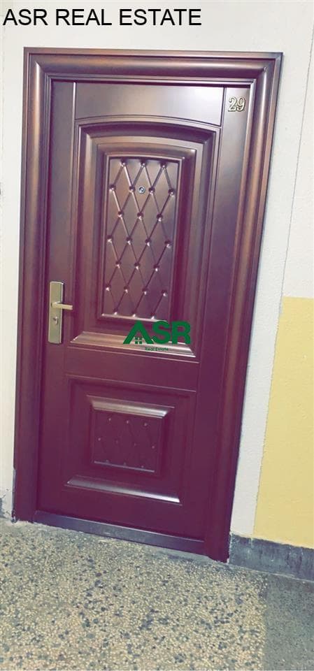 Lëshohet banesa me qera në lagjën Lakrishte 3
