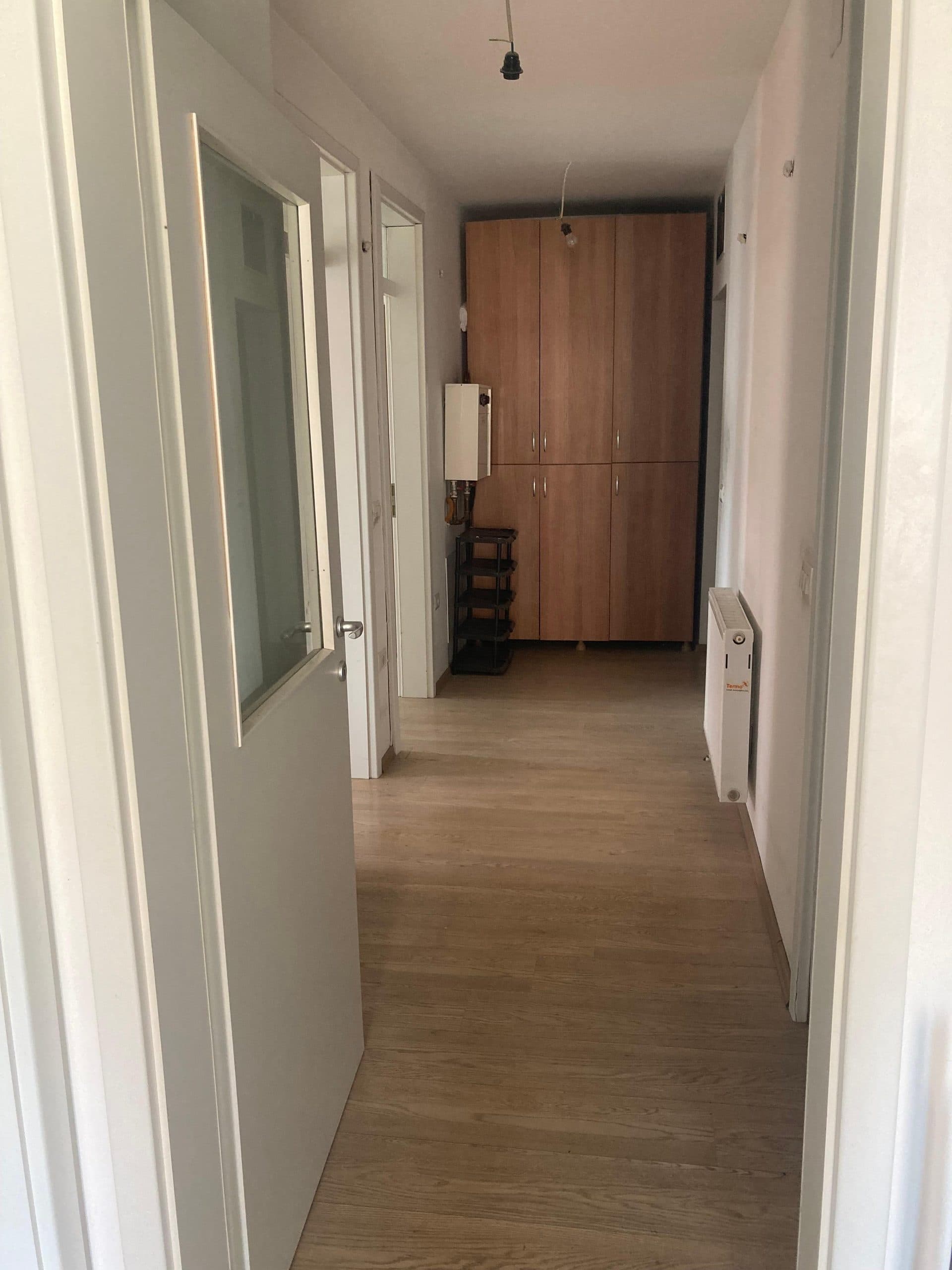 Banesë 75m2 me qira në lagjen Arberia 4