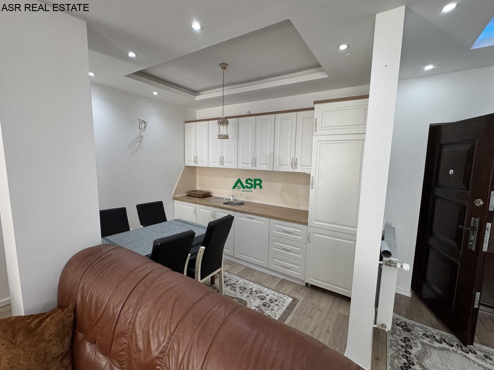 Banesë 87m2 me qira në rr.B 4
