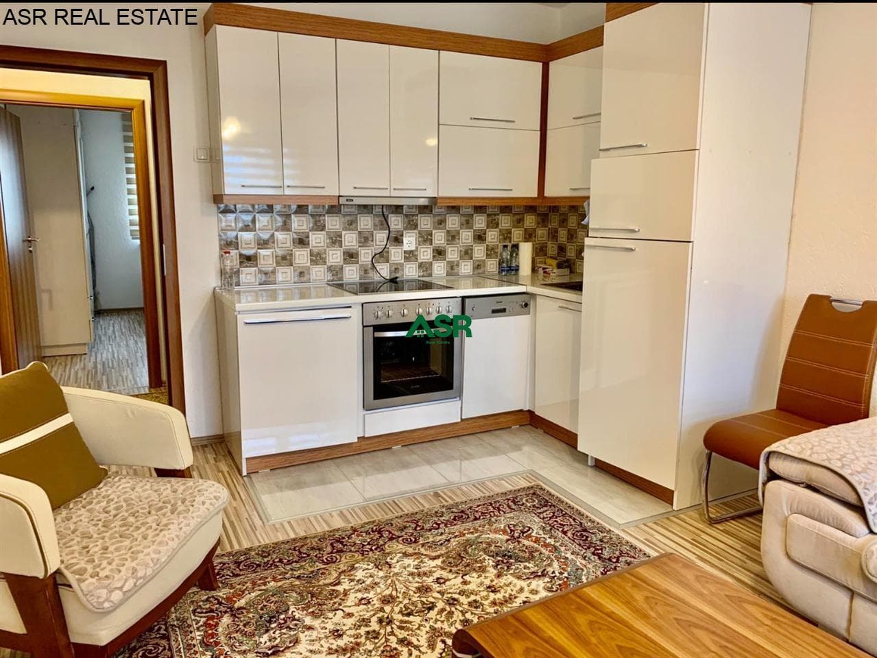 Banesë 65m2 me qira në lagjen Bregu i diellit 2