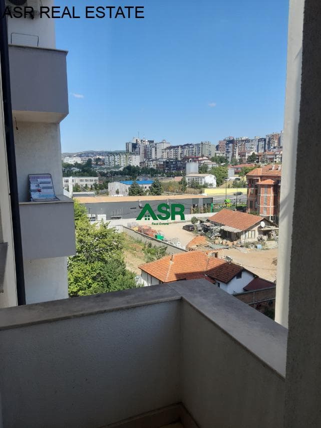 Lëshohet banesa me qera në lagjën Emshir 2