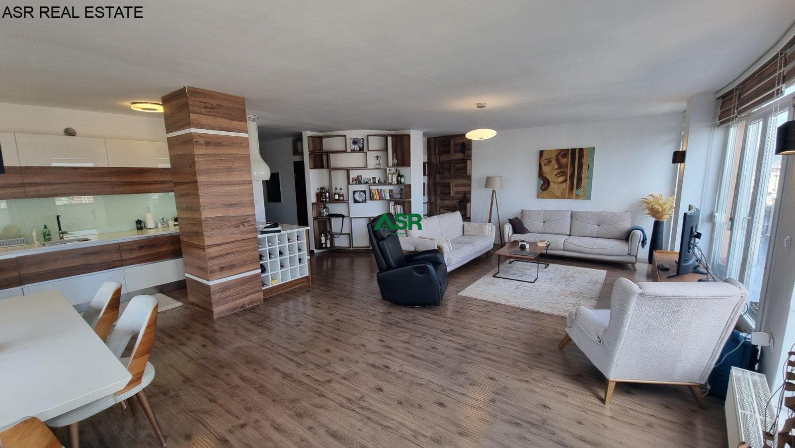 Lëshohet banesa Penthouse me qira në lagjën Arberia 2
