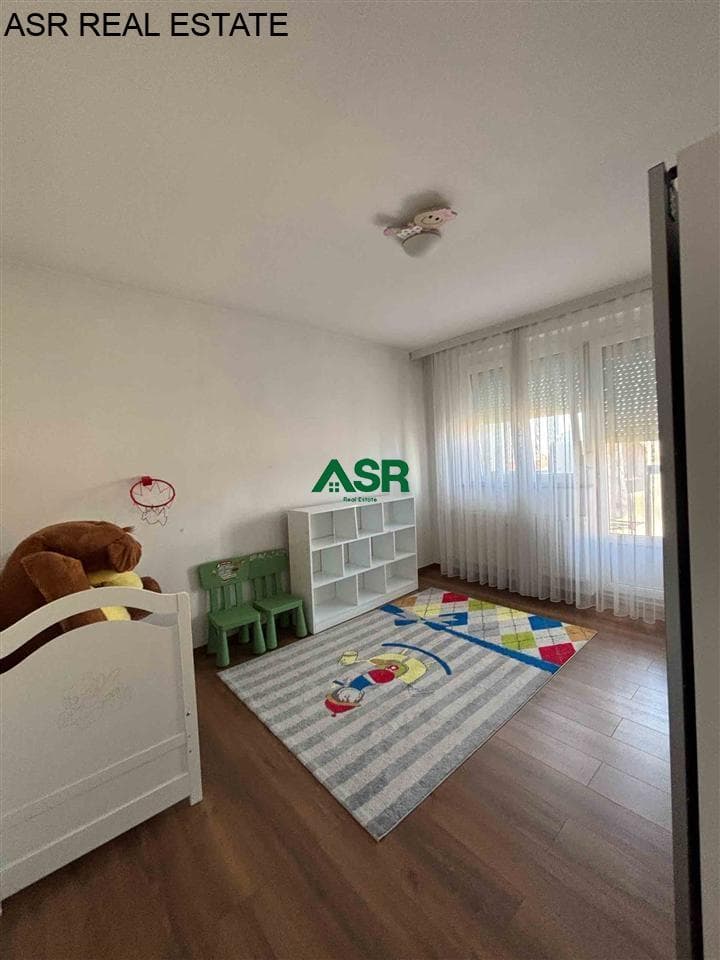 Banesë 76m2 neto me qira në Ulpiane 4