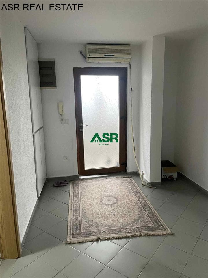 Banesë 75m2 me qira në Veternik 3