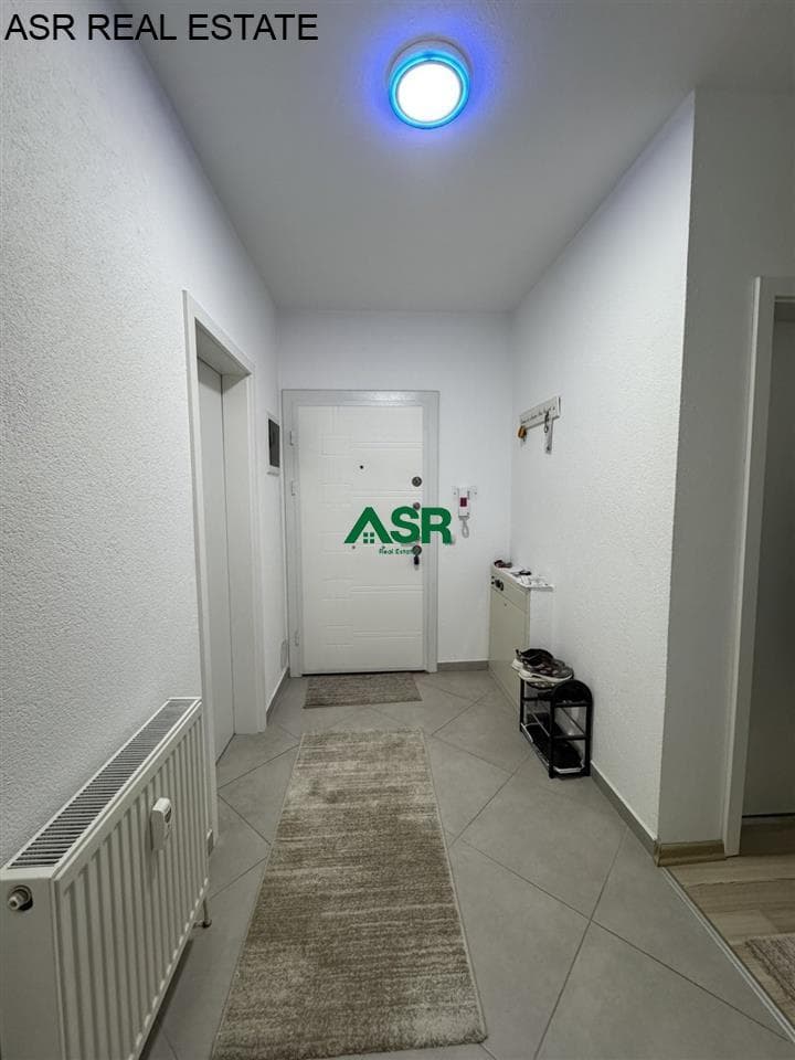 Banesë 100m2 me qira në rr.Muharrem Fejza 3