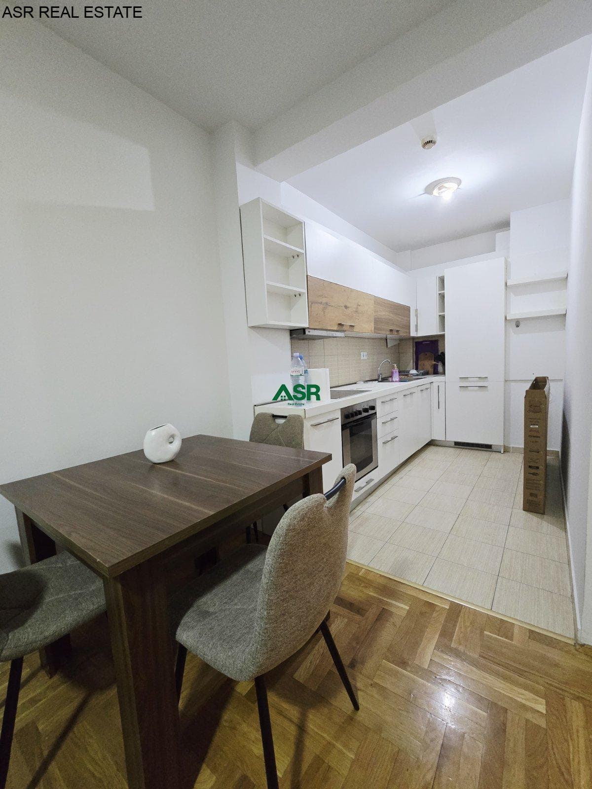 Banesë 60m2 me qira në lagjen Arberia 4