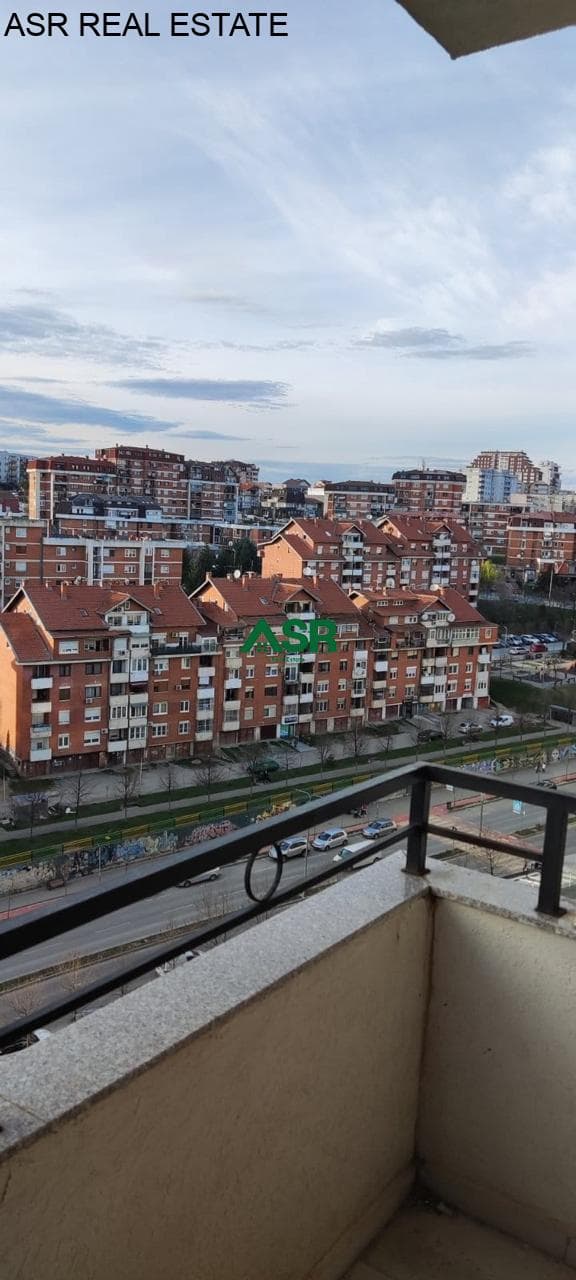 Banesë 98m2 me qira në lagjen rruga B 3