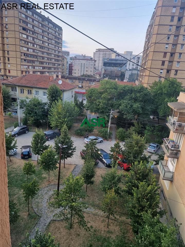 Lëshohet banesa me qira në lagjën qafa 4