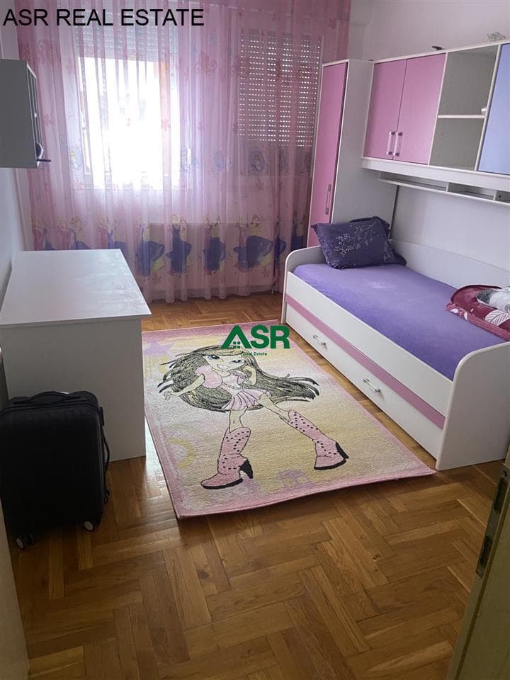 Banesë 83m2 me qira në rr.Muharrem Fejza 3