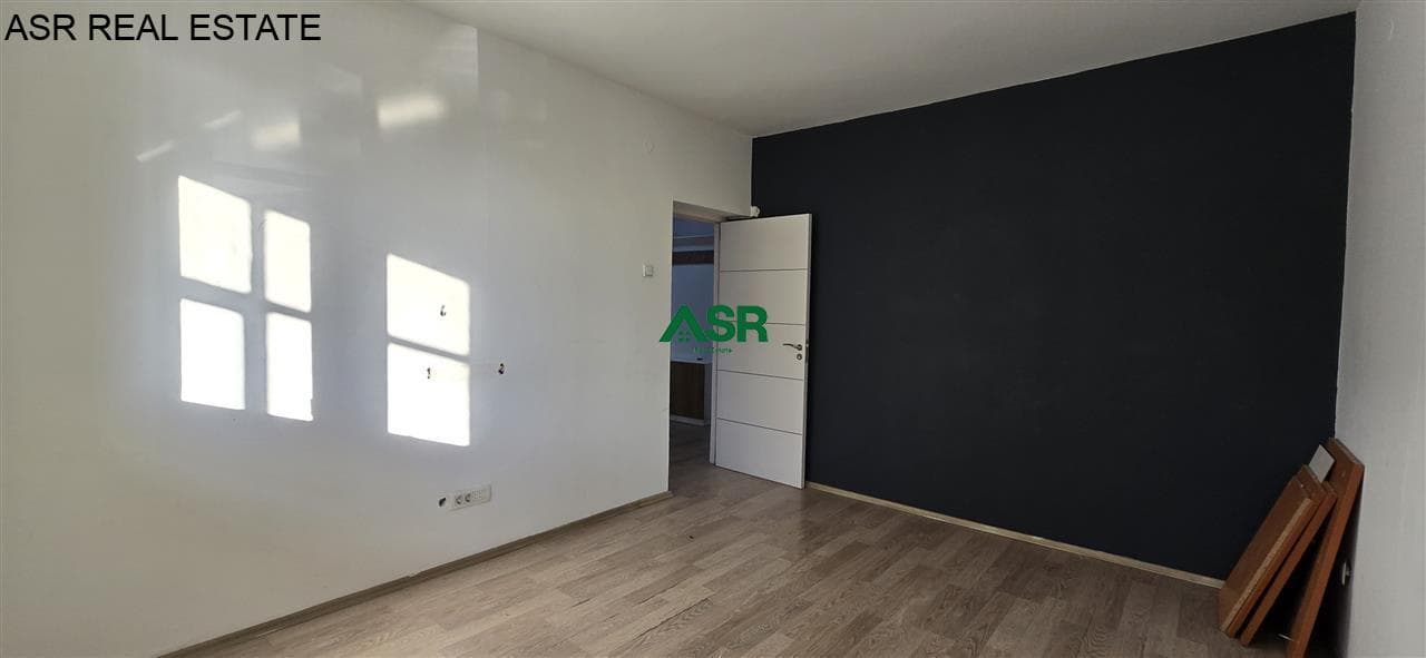 Banesë/zyre 57m2 me qira në lagjen Ulpiana 2
