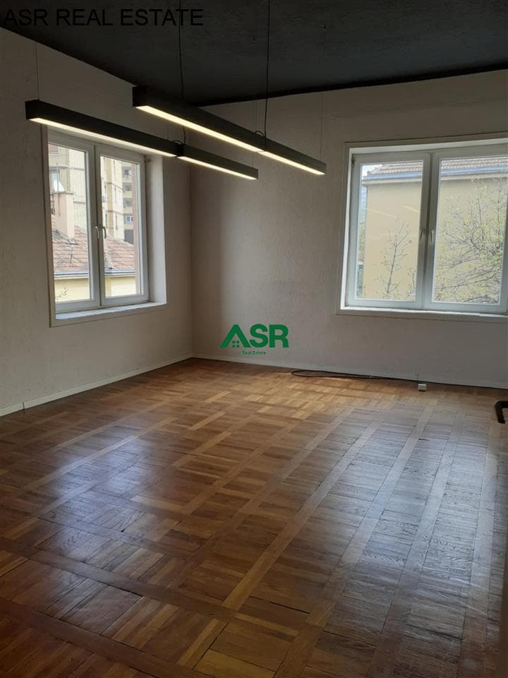 Banesë 55m2 me qira në lagjen qafa tek kafet e vogla