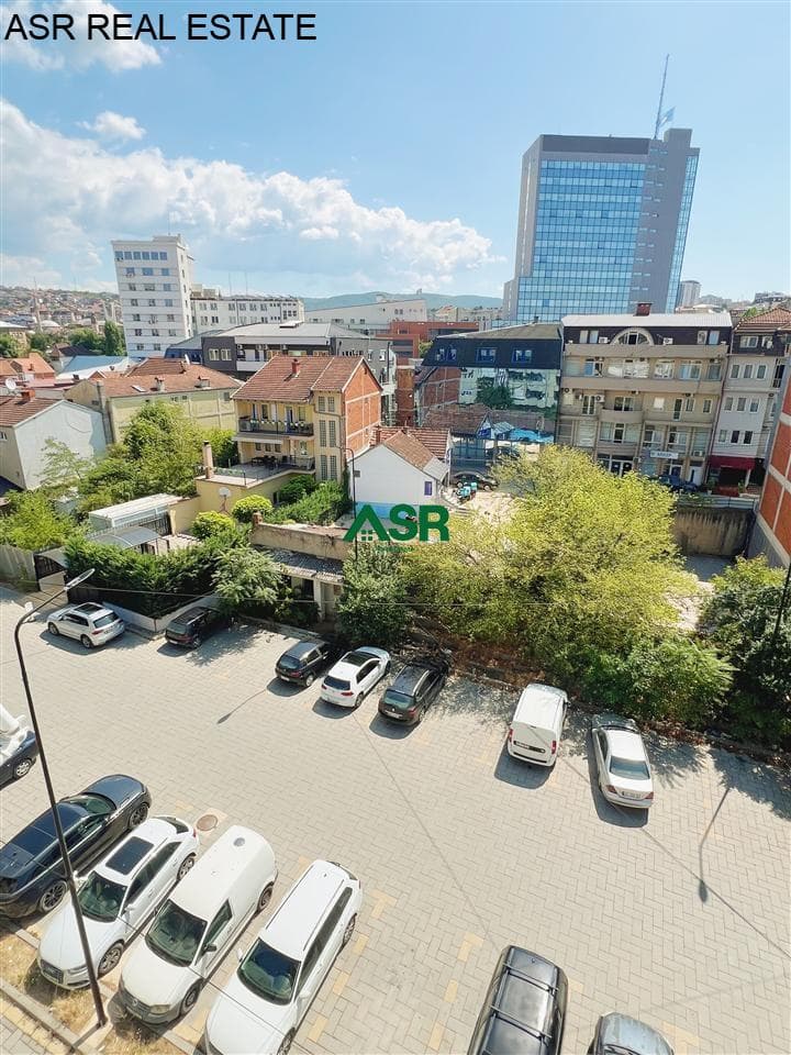 Banesë 85m2 me qira në lagjen qender 4