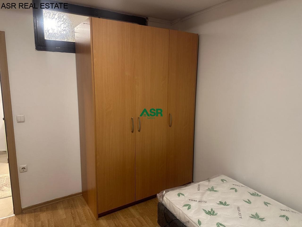 Ofrohet banesa me qira në lagjen Aktash , 4