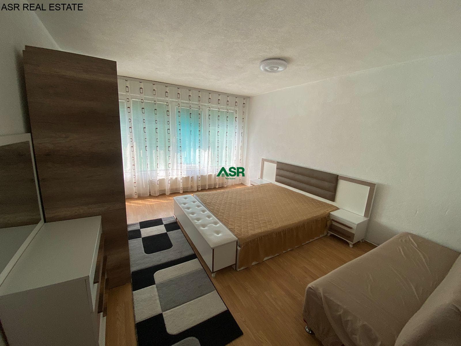 Lëshohet banesa me qira në Lagjia muhaxhereve, afer parkut te qytetit, Prishtine 3