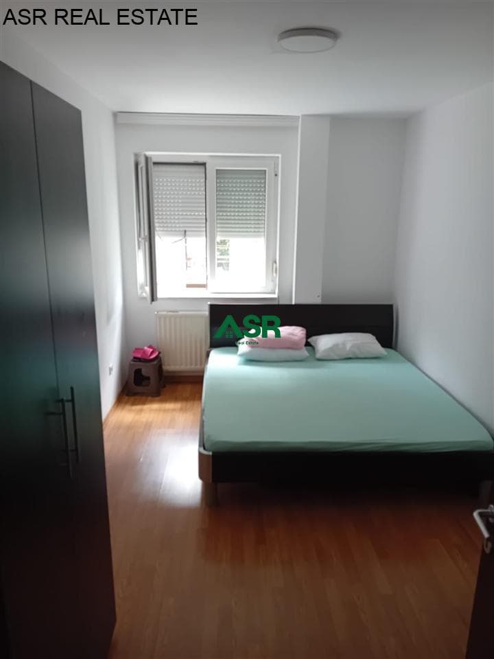 Banesë 90m2 me qira në Muharrem Fejza ne rrugen Teodor Muzaka