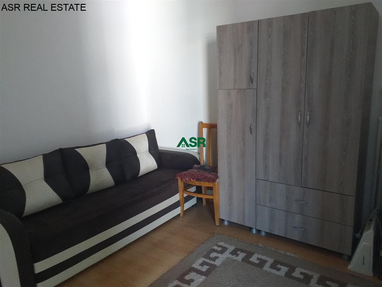 Lëshohet banesa me qera në Fushë Kosovë 3
