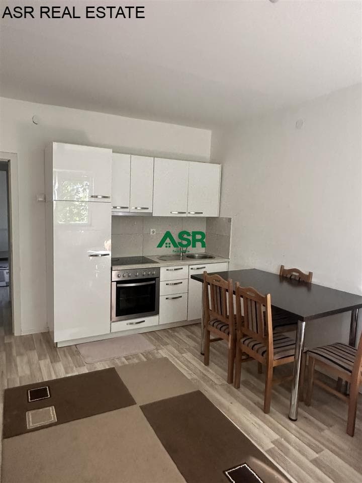 Banesë 55 m2 ne shitje në lagjen bregu i diellit 2