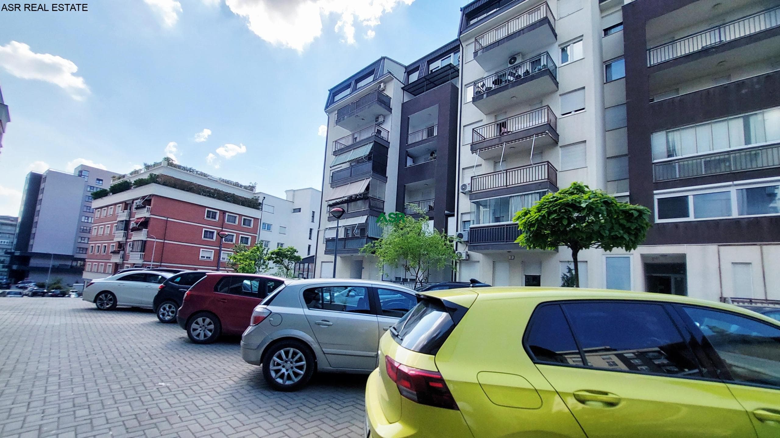 #ID:4325 Banesë 65.5m2 ne #SHITJE në Rruga B