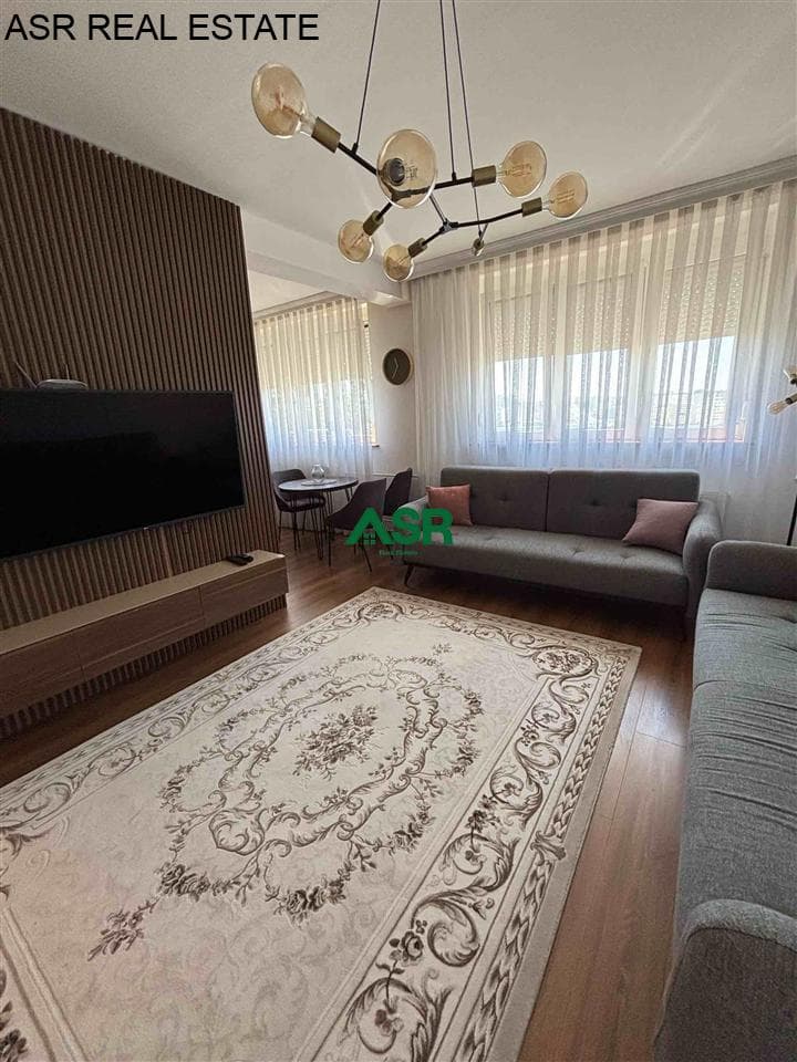 Banesë 76m2 neto me qira në Ulpiane 2