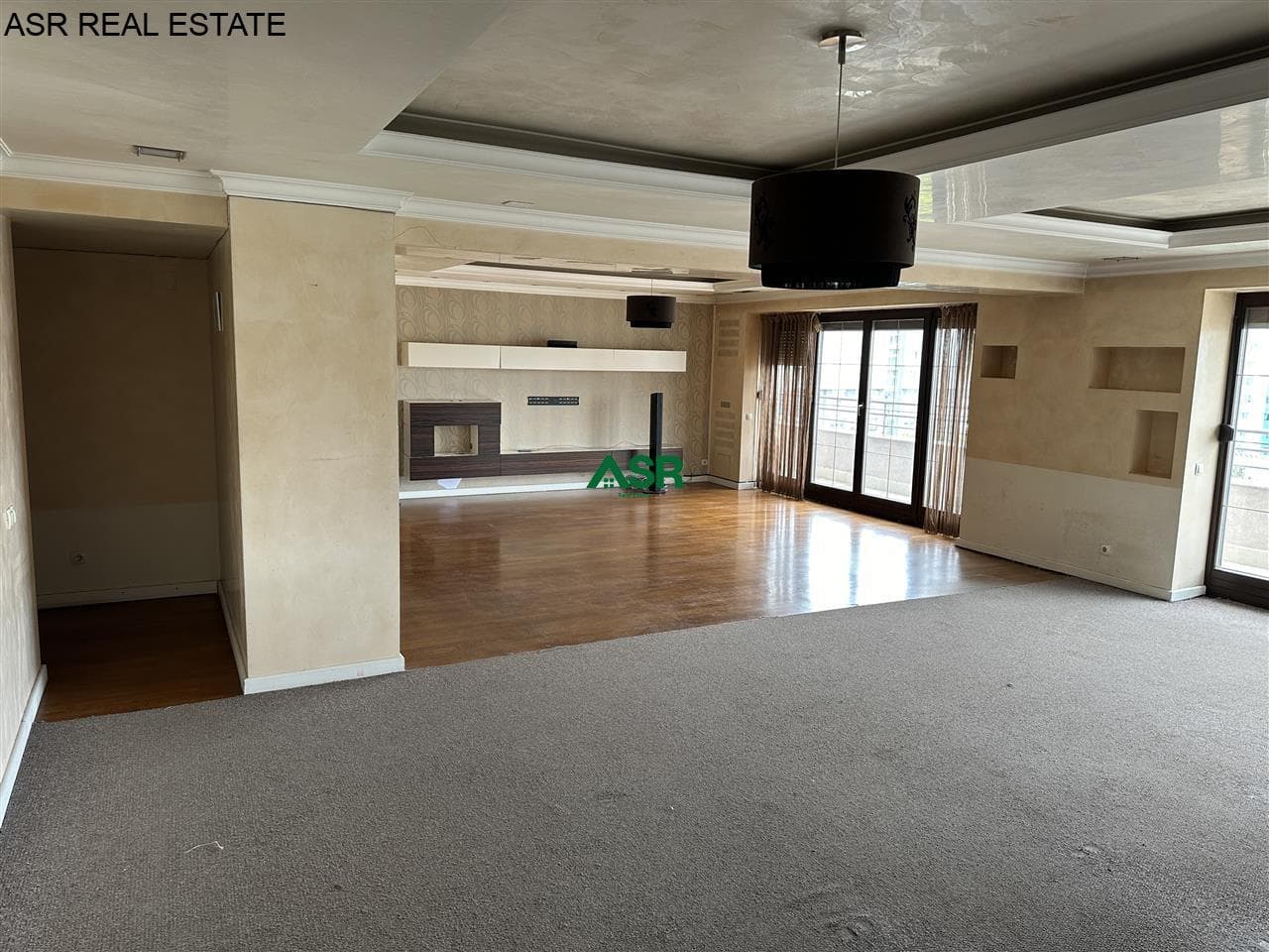 Ofrohet banesa e tipit penthouse me qira në lagjen Pejton 2