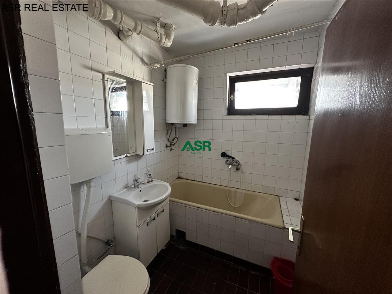 Banesë 60m2 me qira në lagjen Dardania 4