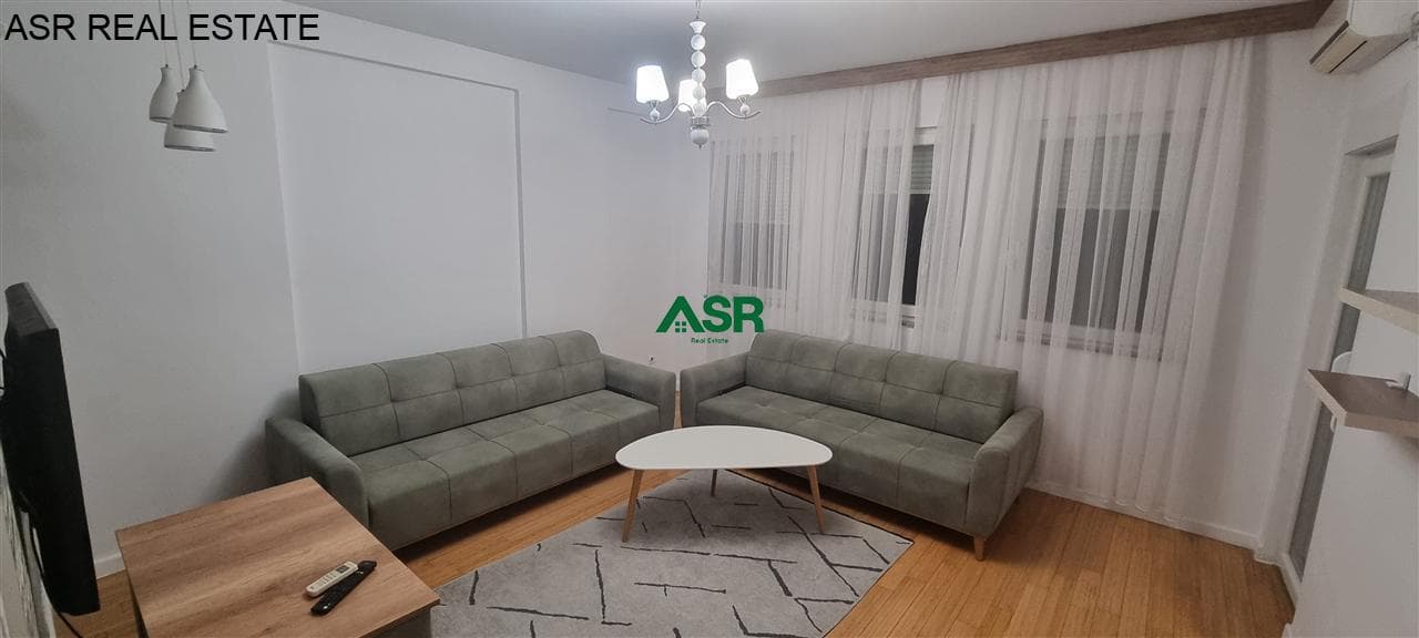 Banesë 70m2 me qira në rr.B 3