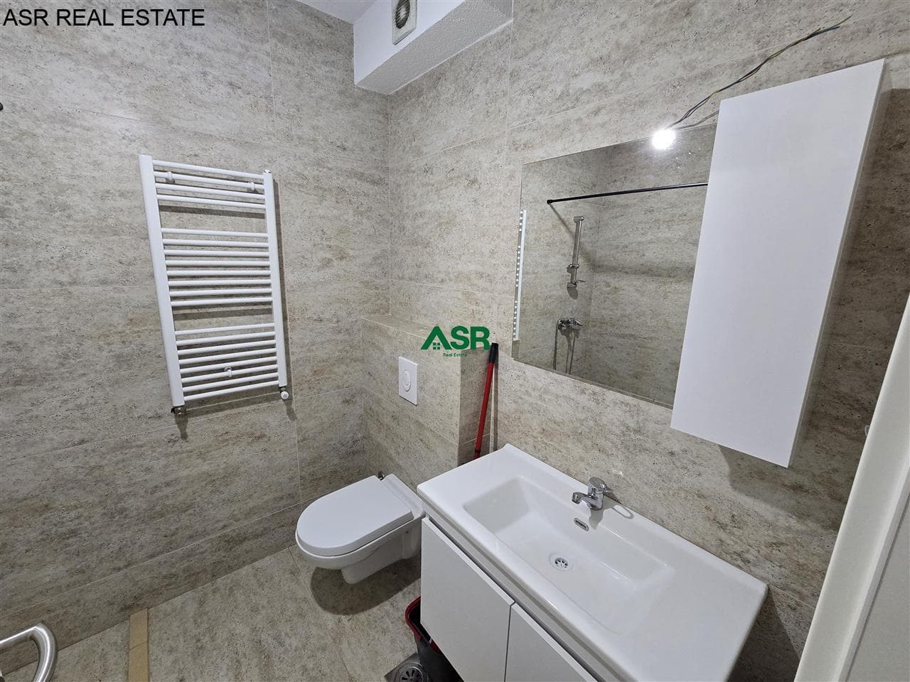 Banesë 88m2 me qira në rr.B 2