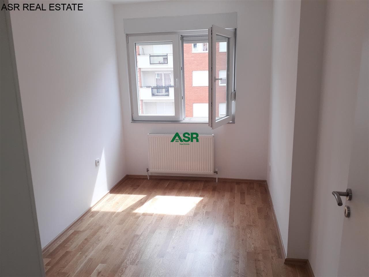 Lëshohet banesa me qera në lagjën rruga B 3