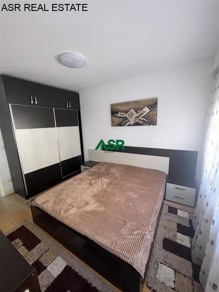 Banesë 90m2 me qira në rr.B 4