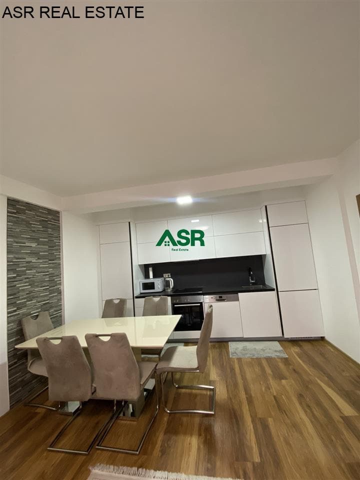 Banesë 81.2m2 ne shitje në lagjen e muhaxhereve 2