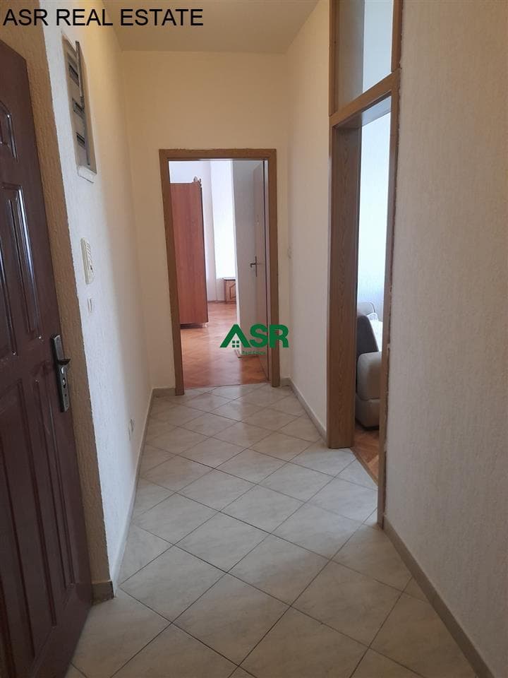 Lëshohet banesa me qira në lagjën Aktash 2