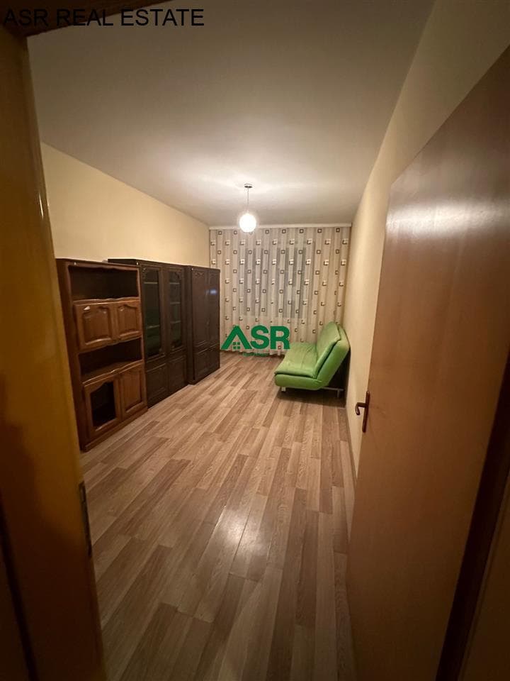 Banesë/zyre 100m2 me qira tek posta kryesore ( Dardani ) 3