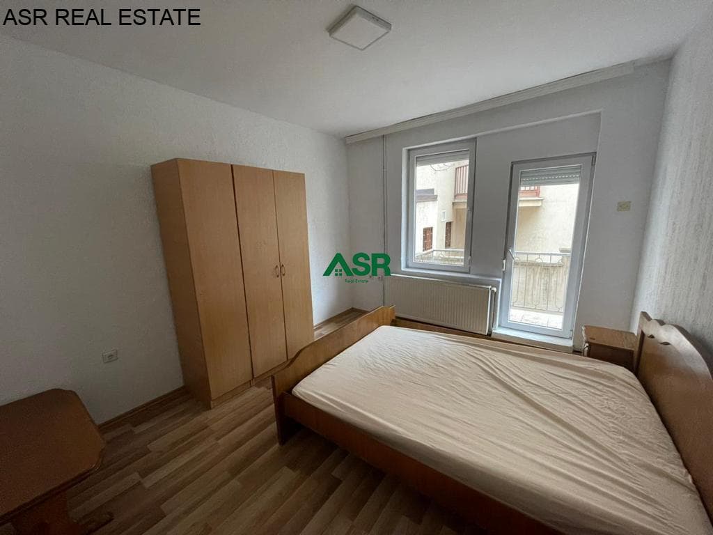 Lëshohet kati i shtepise me qira në lagjën Arberia 2