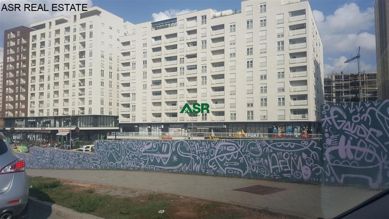 Lëshohet banesa me qira në lagjën rruga B