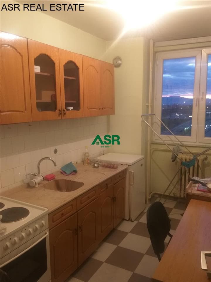 Lëshohet banesa me qera në lagjën Lakrishte 3