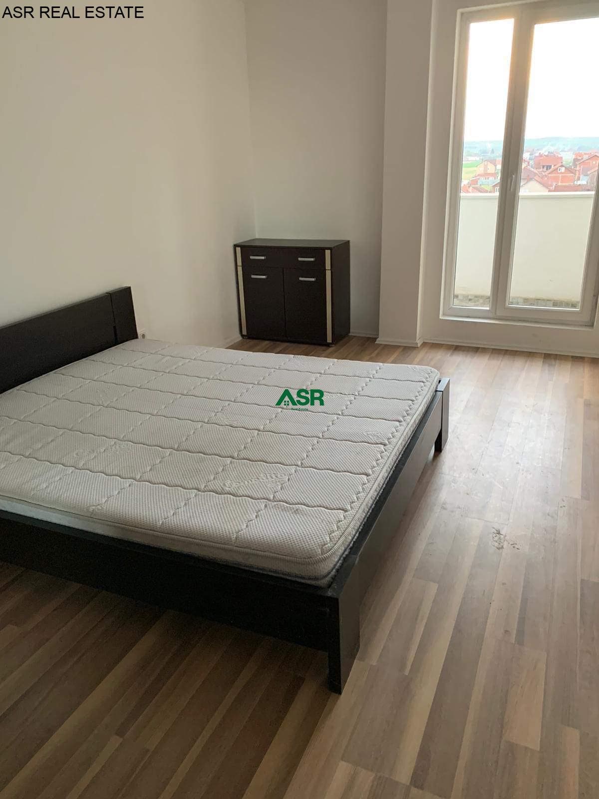 Lëshohet banesa me qera në Fushë Kosovë 3