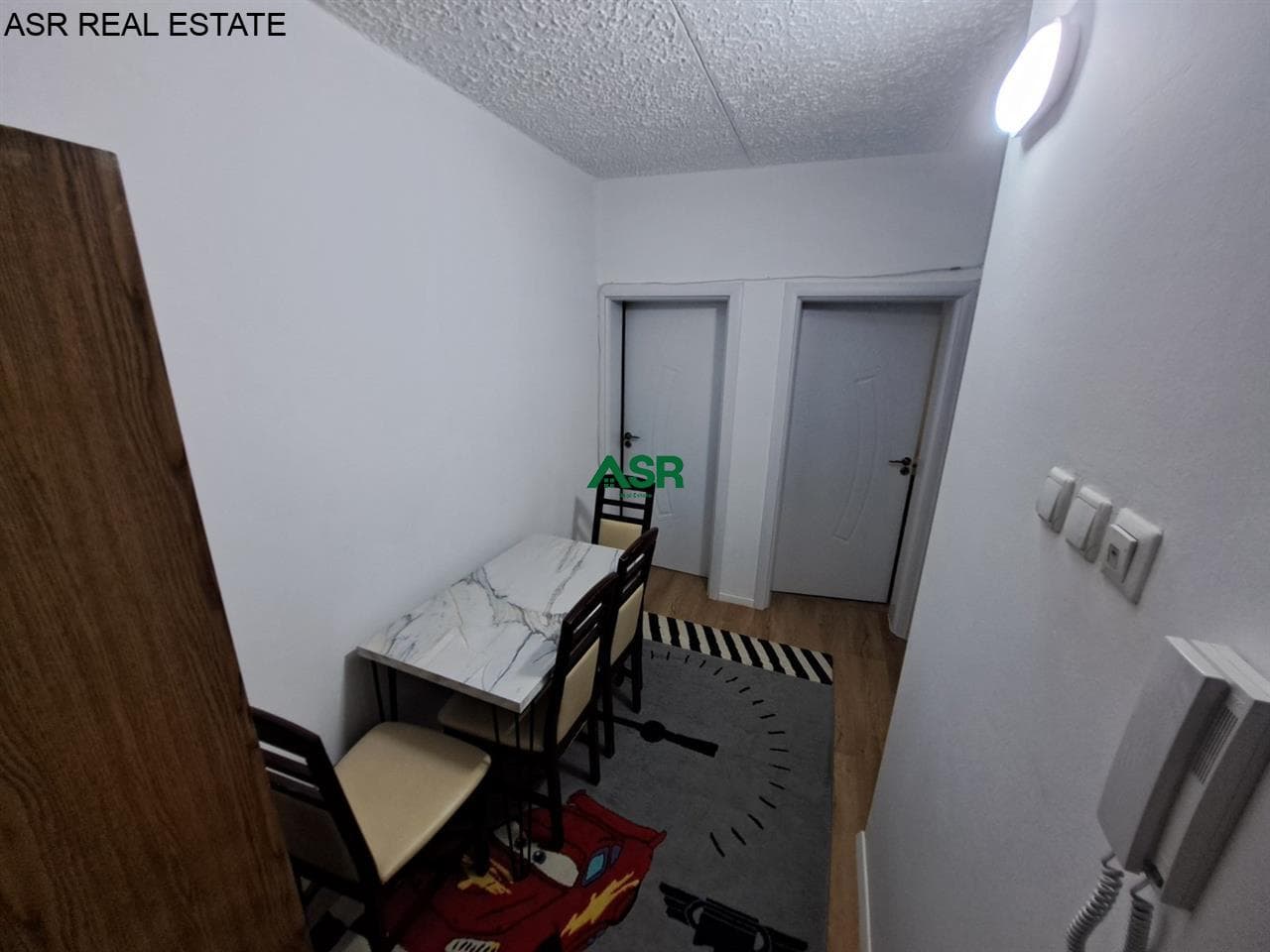 Ofrohet banesa me qira në lagjen ulpiana, 2