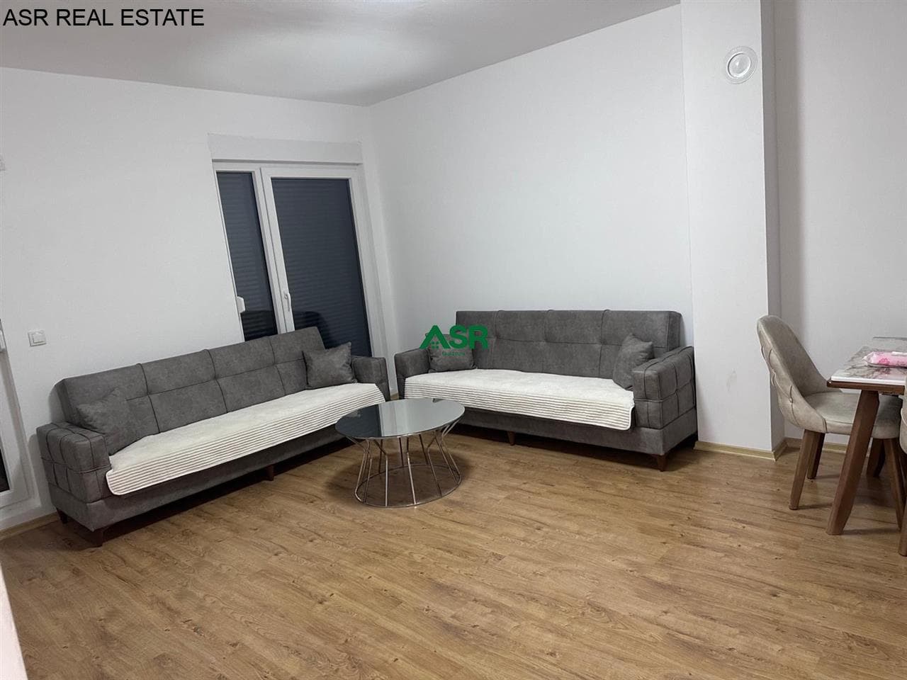 Banesë 90m2 me qira në lagjen Arberia 3