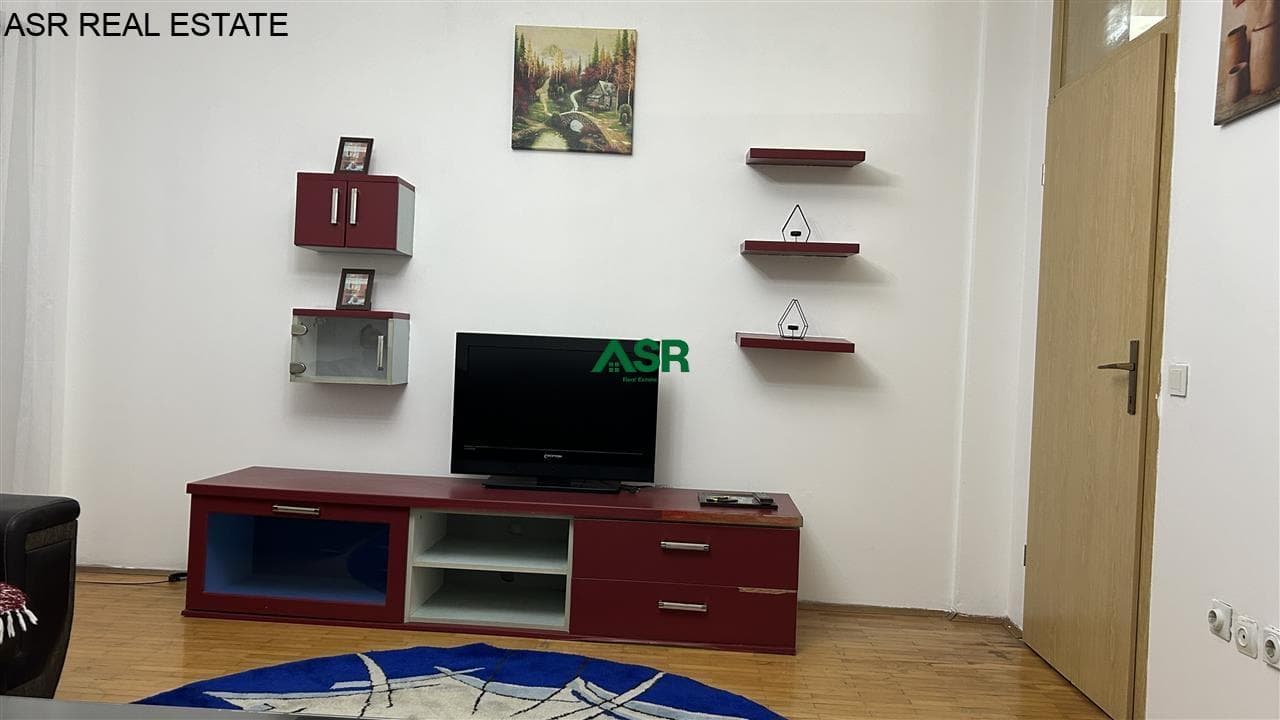 Lëshohet banesa me qira në lagjen qender tek parku qytetit 3