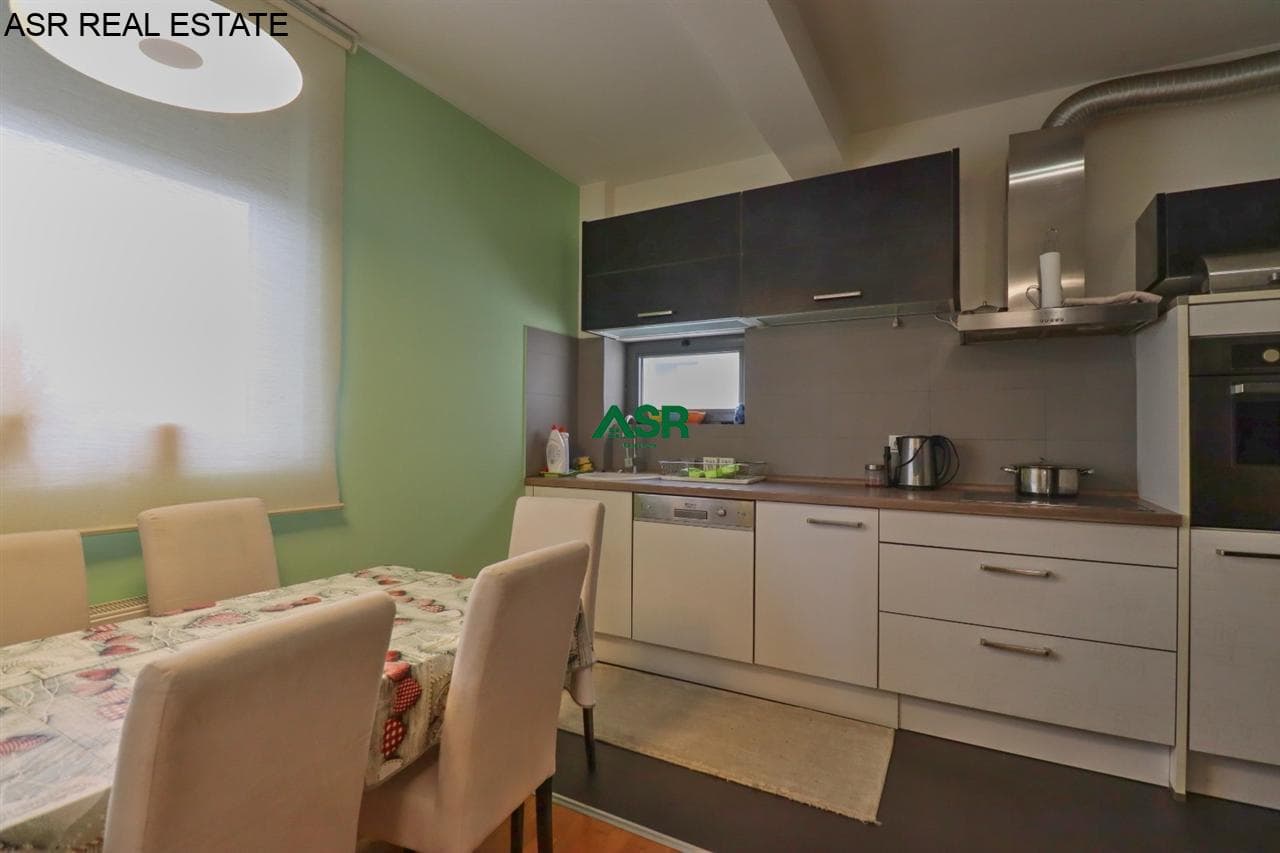 Banesë 130m2 me qira në lagjen 4 llullat 2