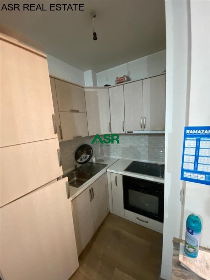 Banesë 42m2 me qira në lagjen e muhaxhereve