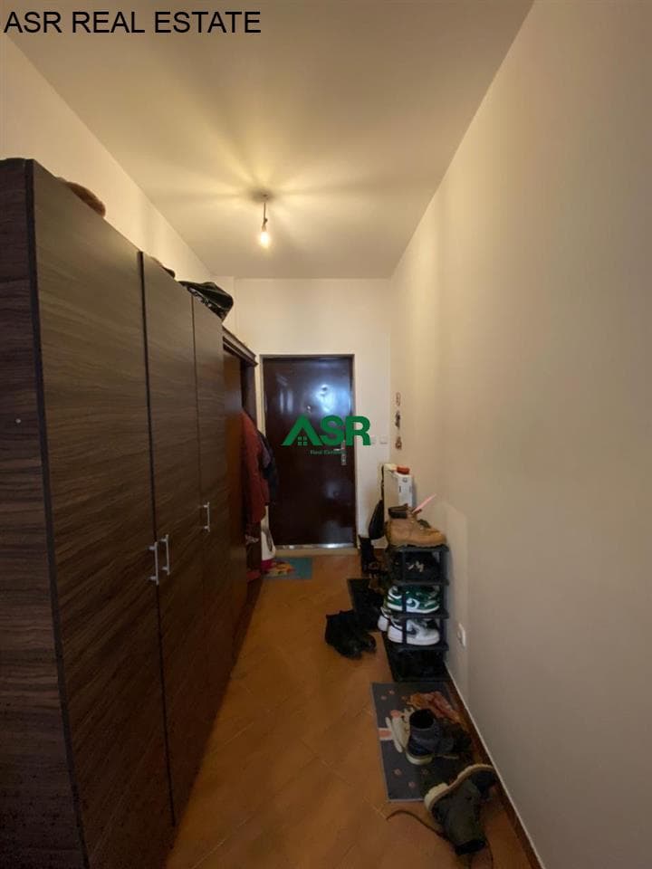 Lëshohet banesa me qira ne lagjen Qender 2