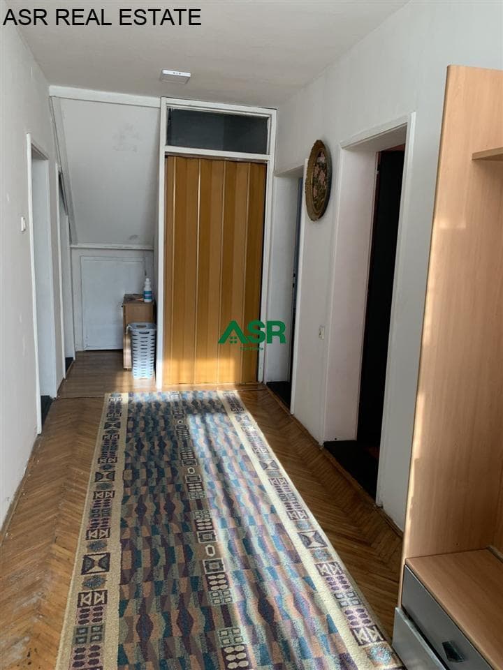 Shtepi 150 m2 me qira në Lakrishte 3