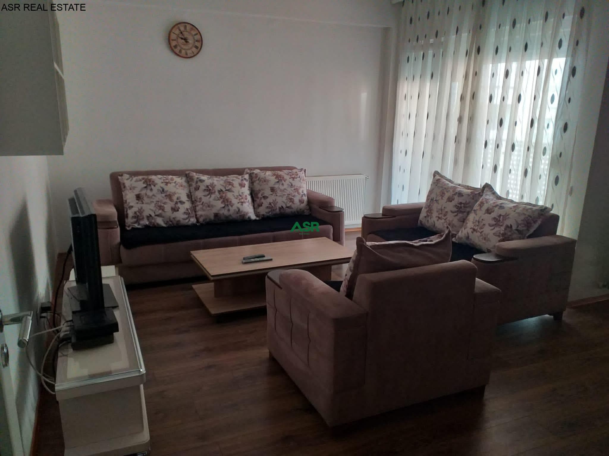 Lëshohet banesa me qera në lagjën rruga B 2