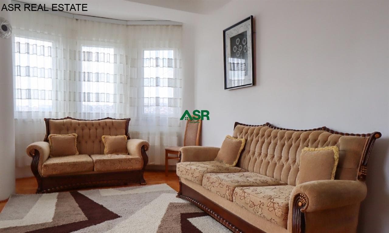 Banesë 80m2 me qira në qender