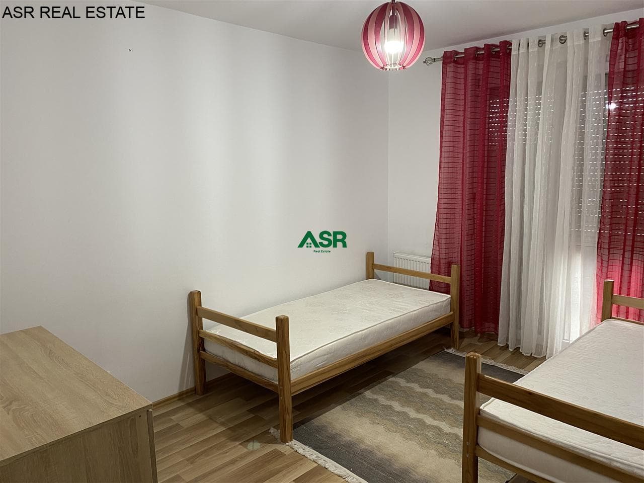 Banesë 95m2 me Qira në lagjen rruga B. 3